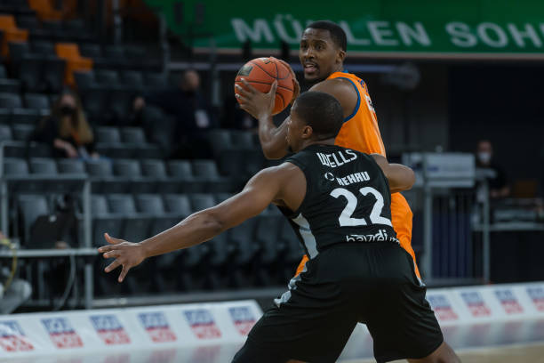 浙江队在本 浙江队在本