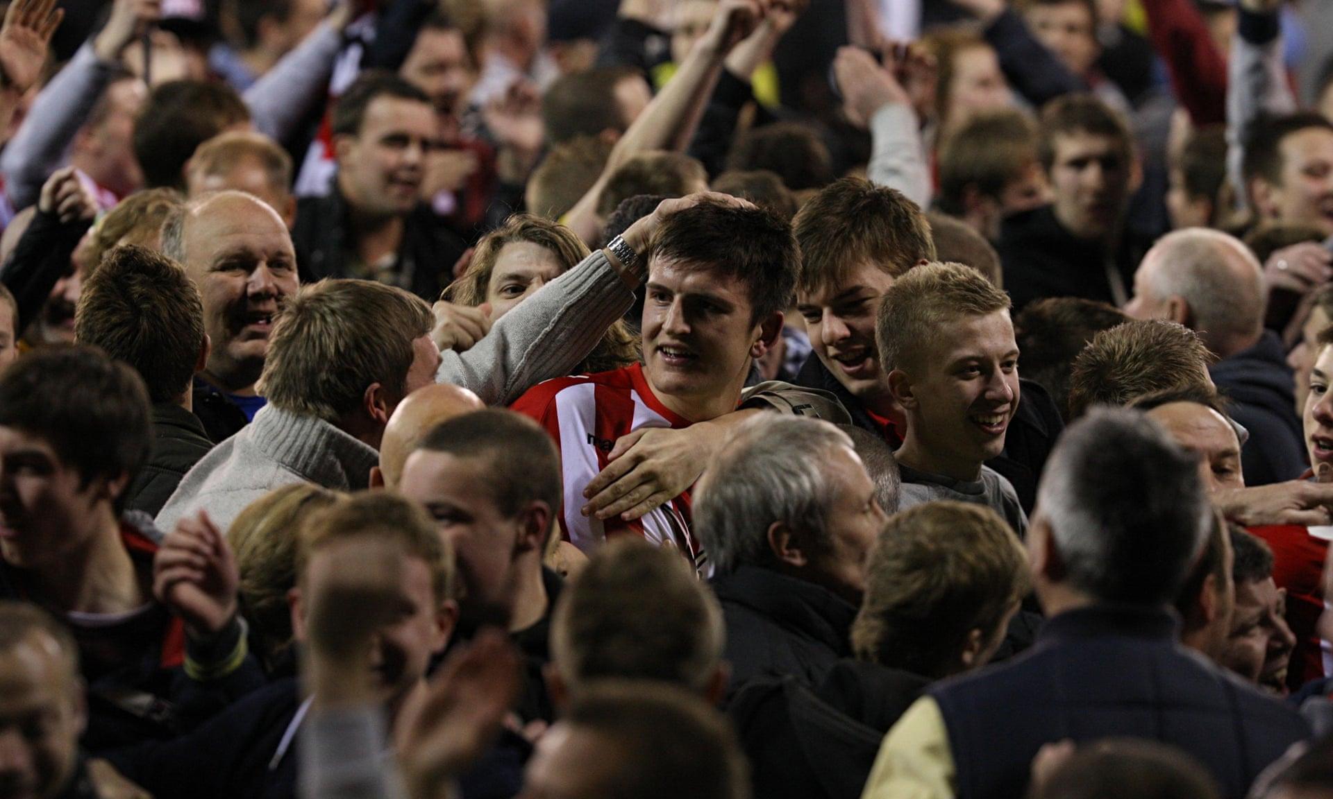 更是一位新 更是一位新