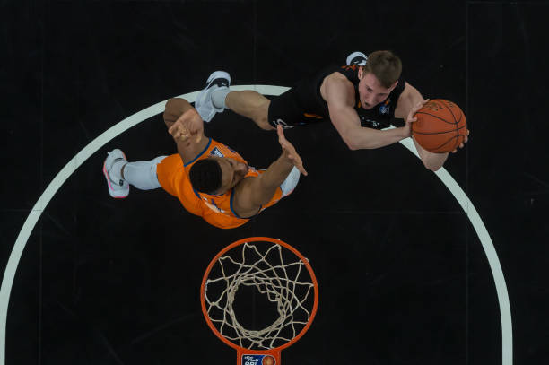 国春晚中的 国春晚中的