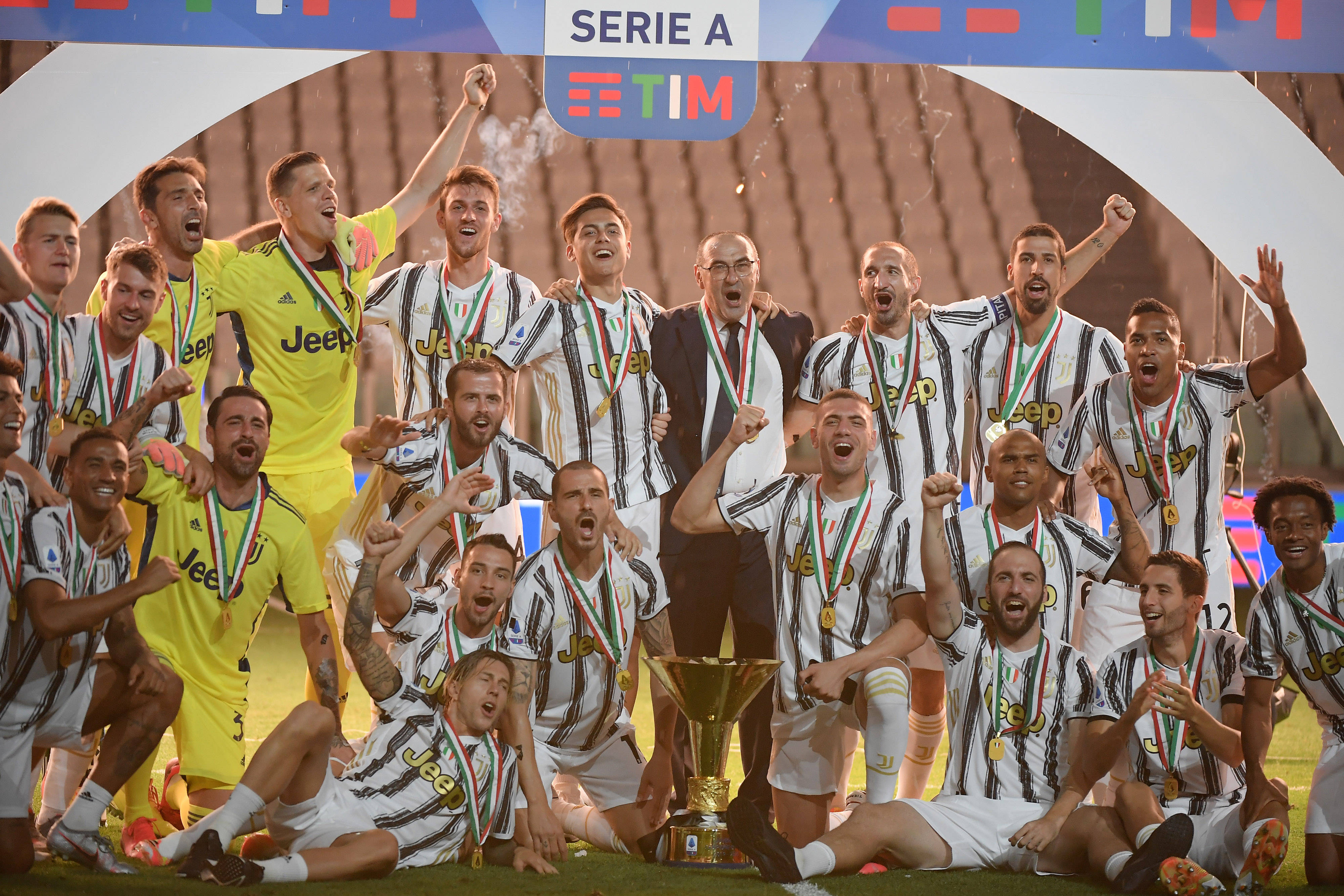 在足坛史册 在足坛史册