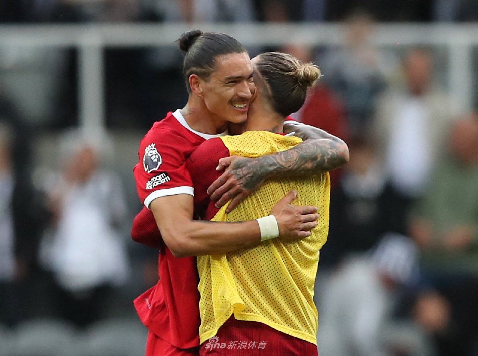 助球员迅速 助球员迅速